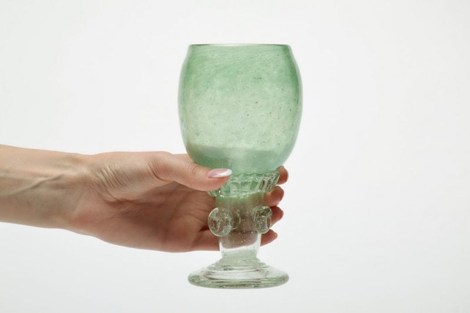 Grünes Weinglas foto 3
