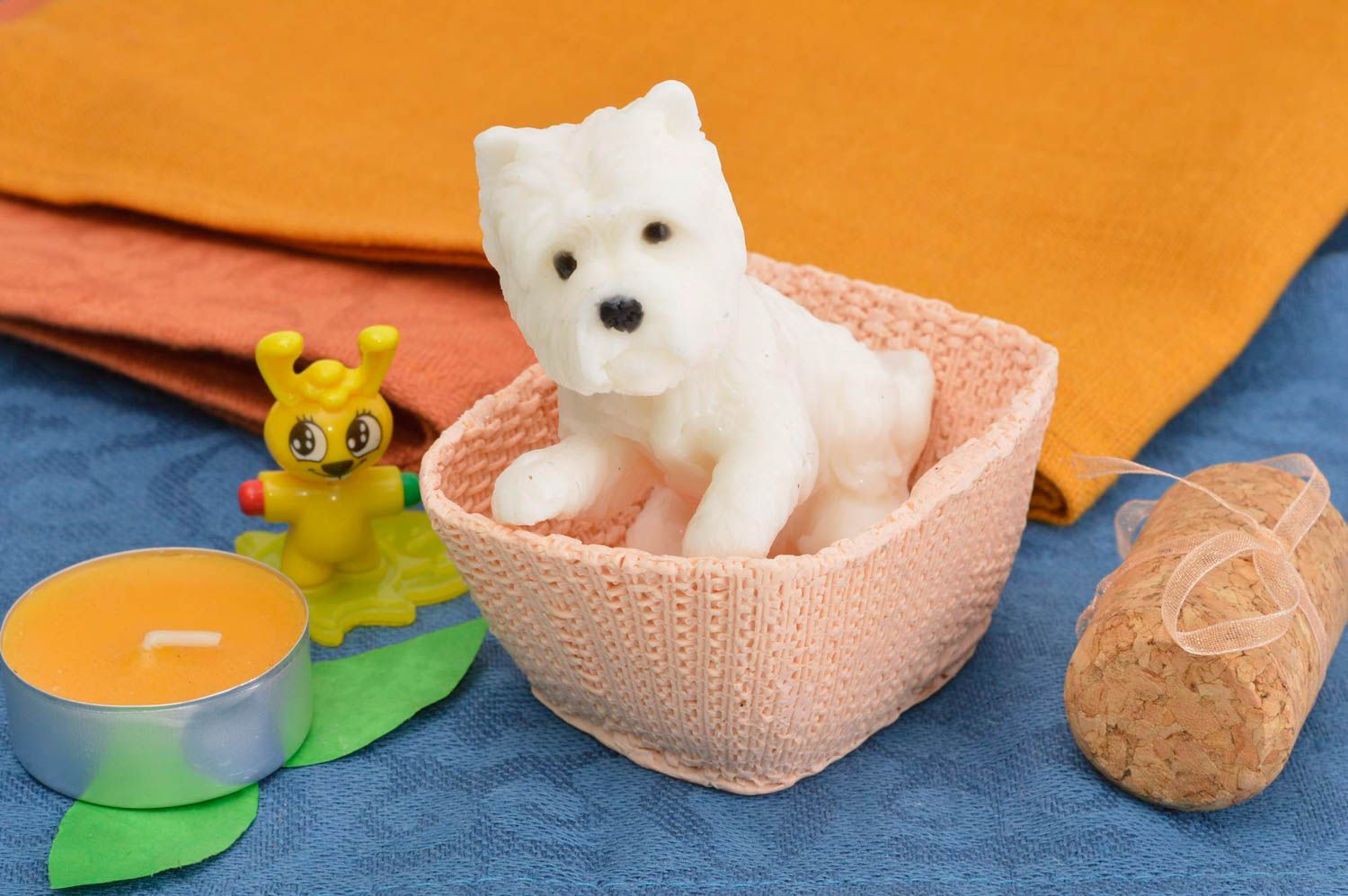 Jabón decorativo artesanal perrito en cesta artículo para baño regalo original foto 1