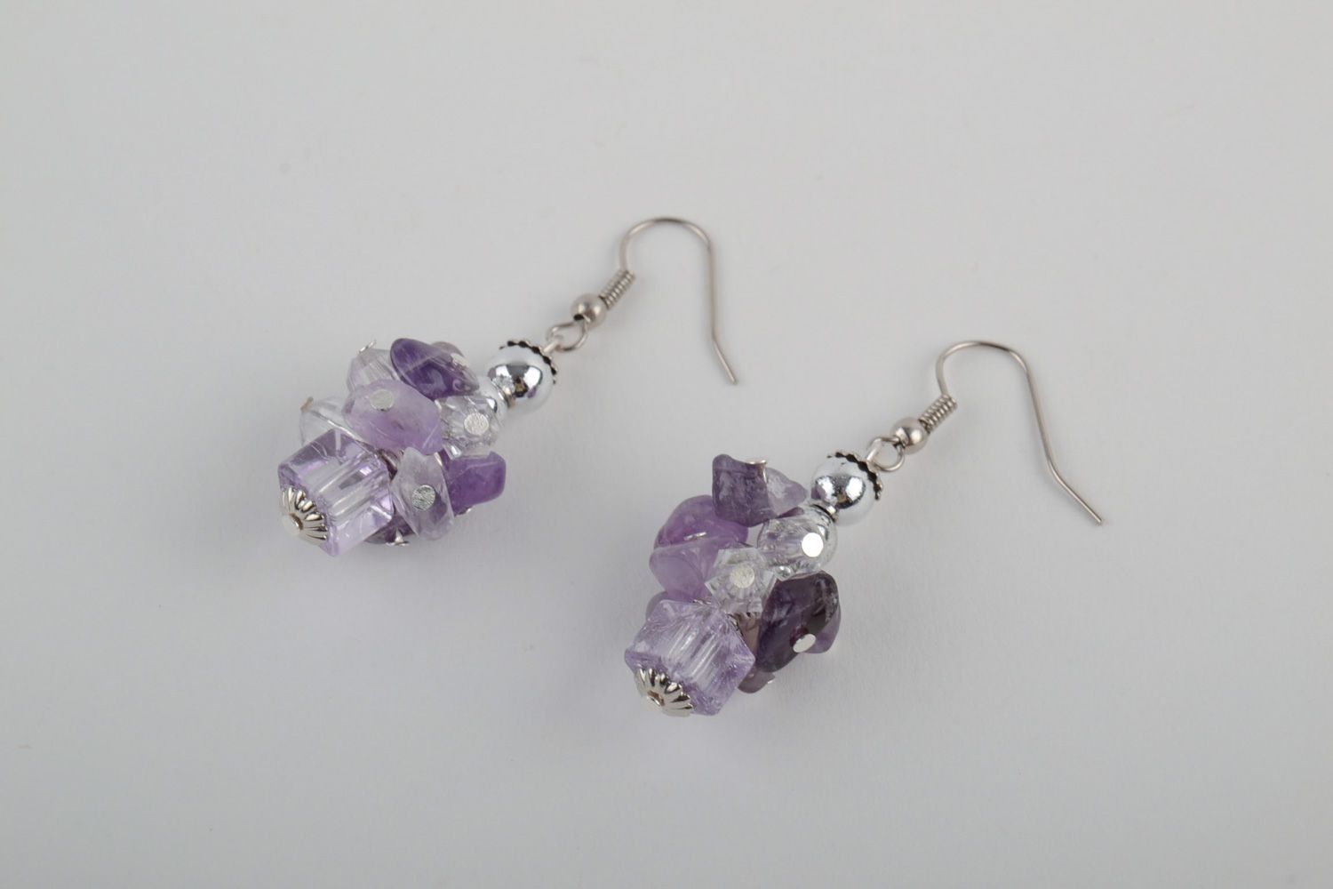 Tender handmade dangle quartz earrings of light violet color with beads photo 3