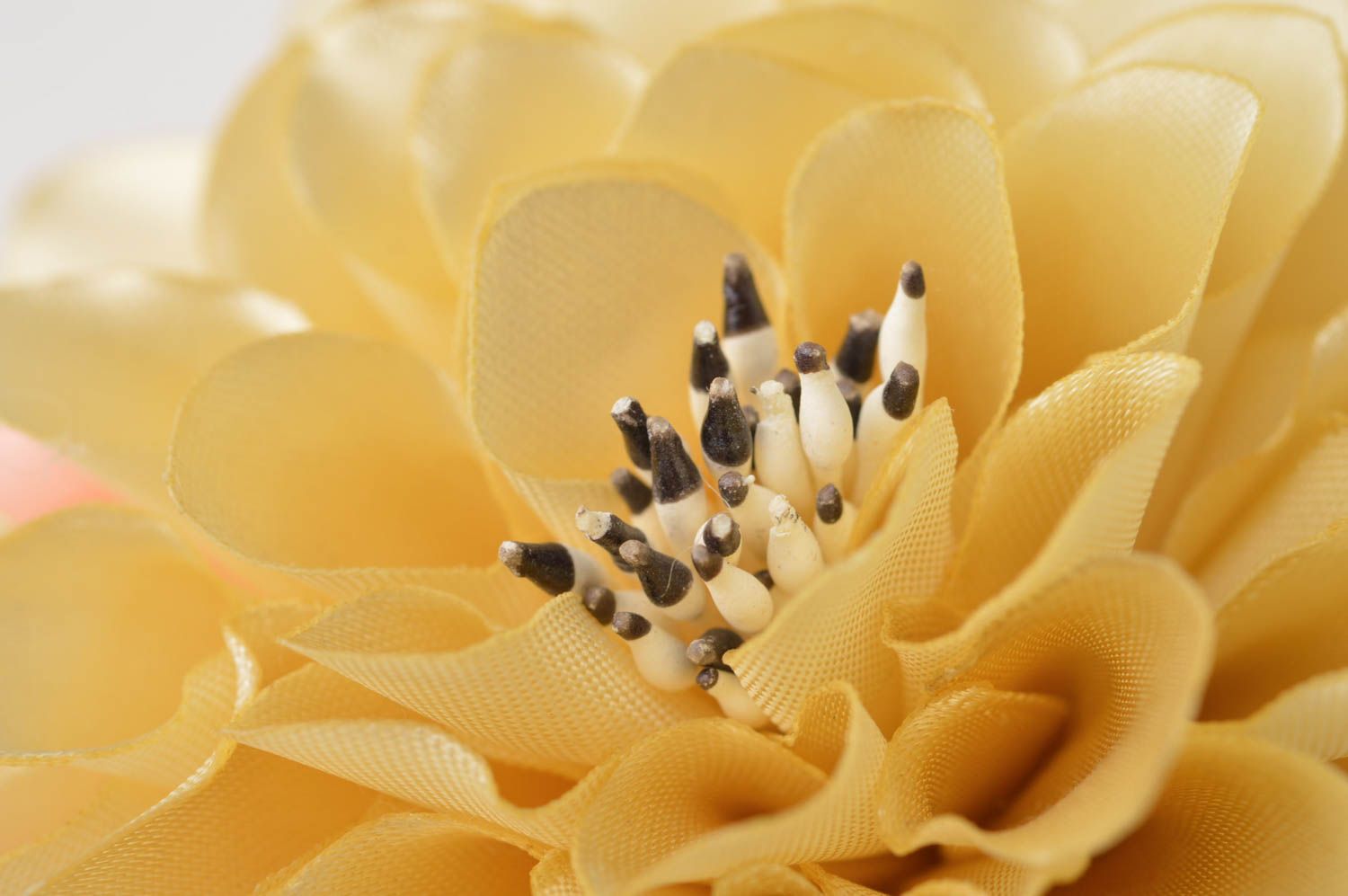 Broche Barrette fleur faite main grande en satin Cadeau pour femme Rose dorée photo 2