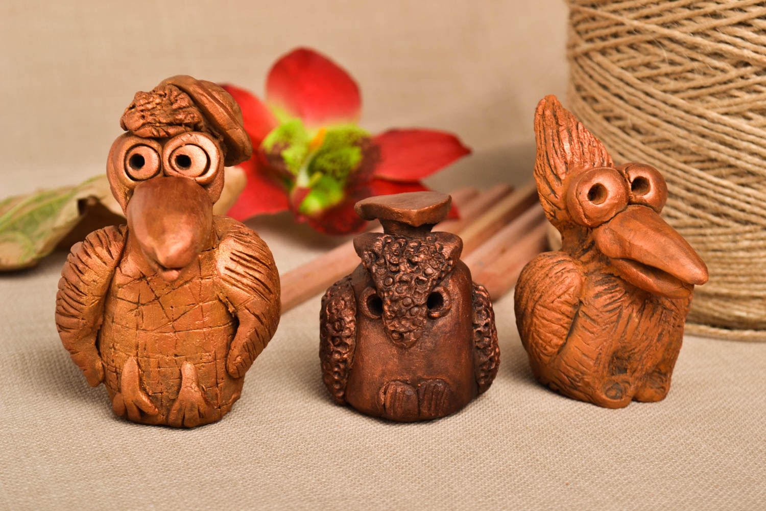 Deko Set handmade Vögel aus Keramik Dekoideen Wohnzimmer Kinder Geschenk 3 Stück foto 1