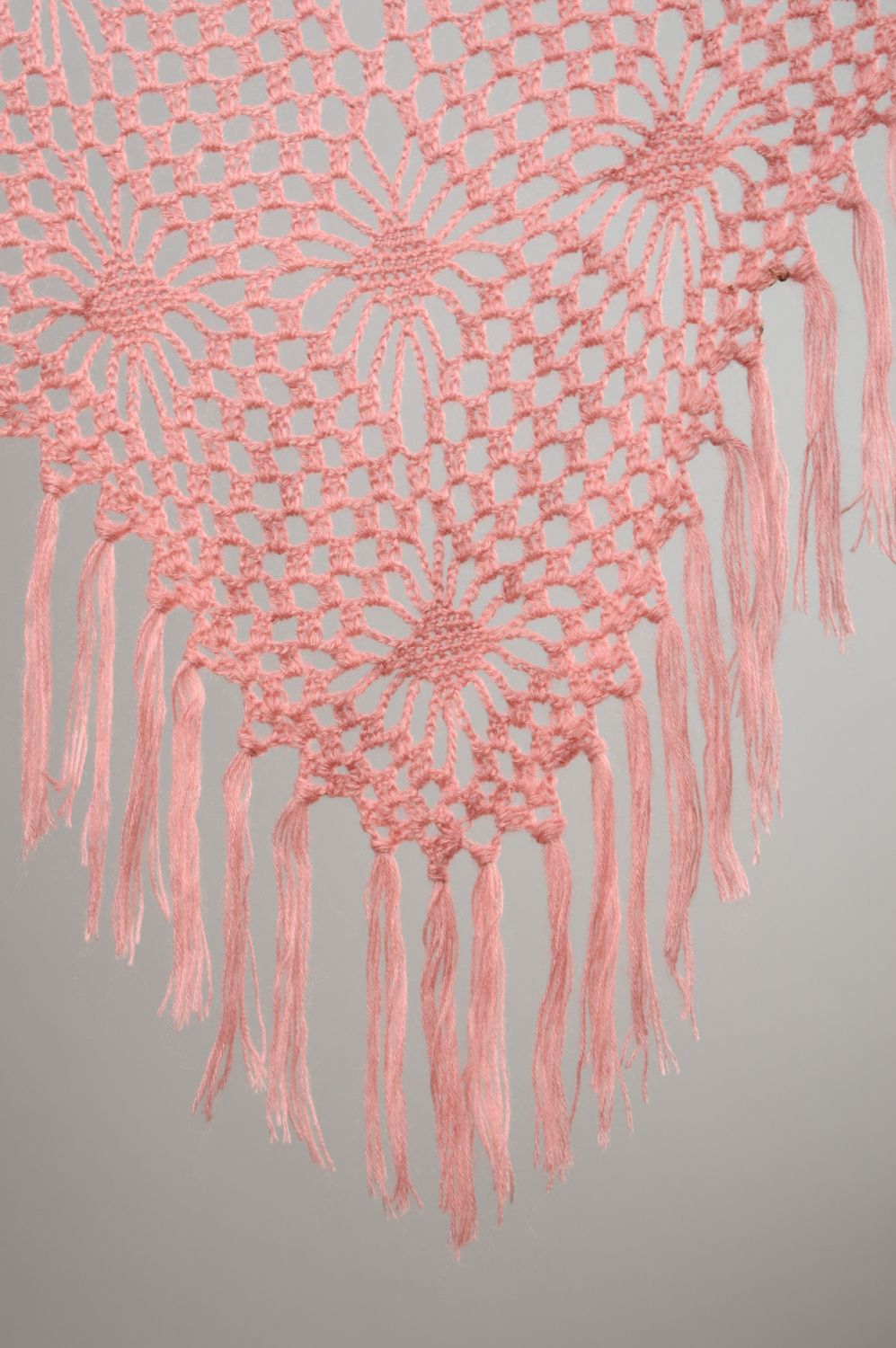 Pink lacy crochet shawl photo 4