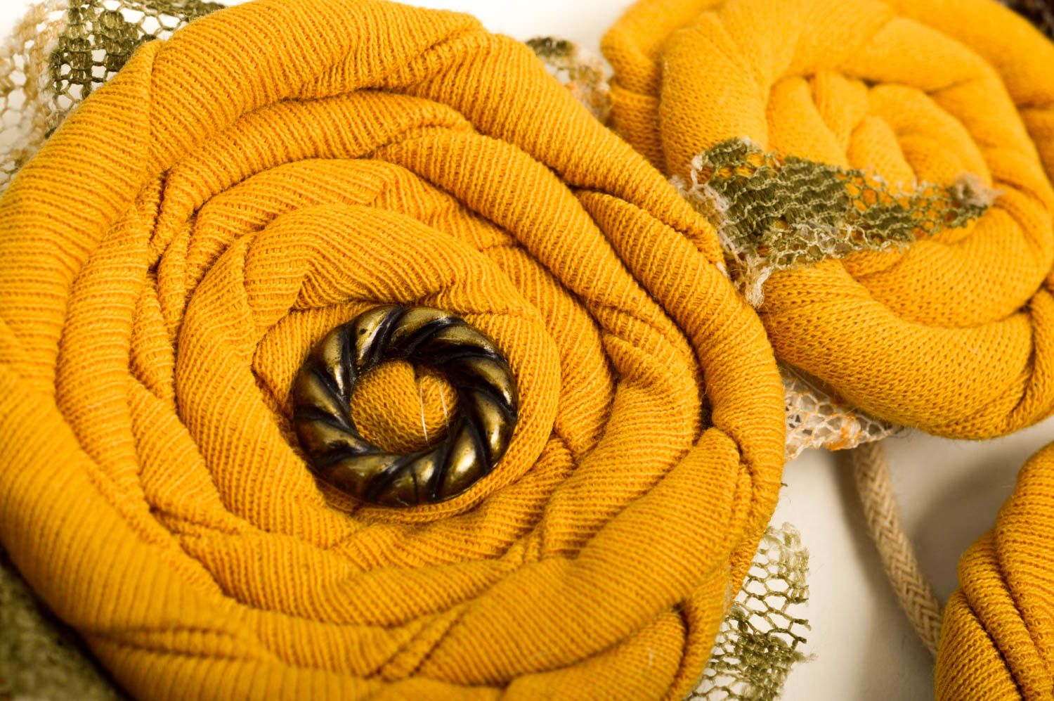 Брошь ручной работы желтое красивое кольцо из ткани обруч для волос набор фото 5