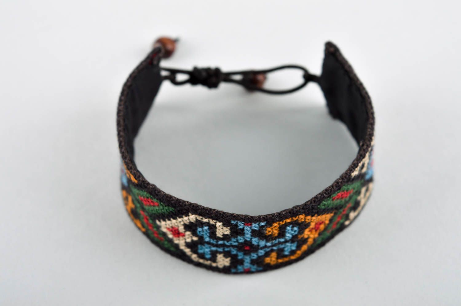 Bracelet textile Bijou fait main brodé large de style ethnique Accessoire femme photo 2