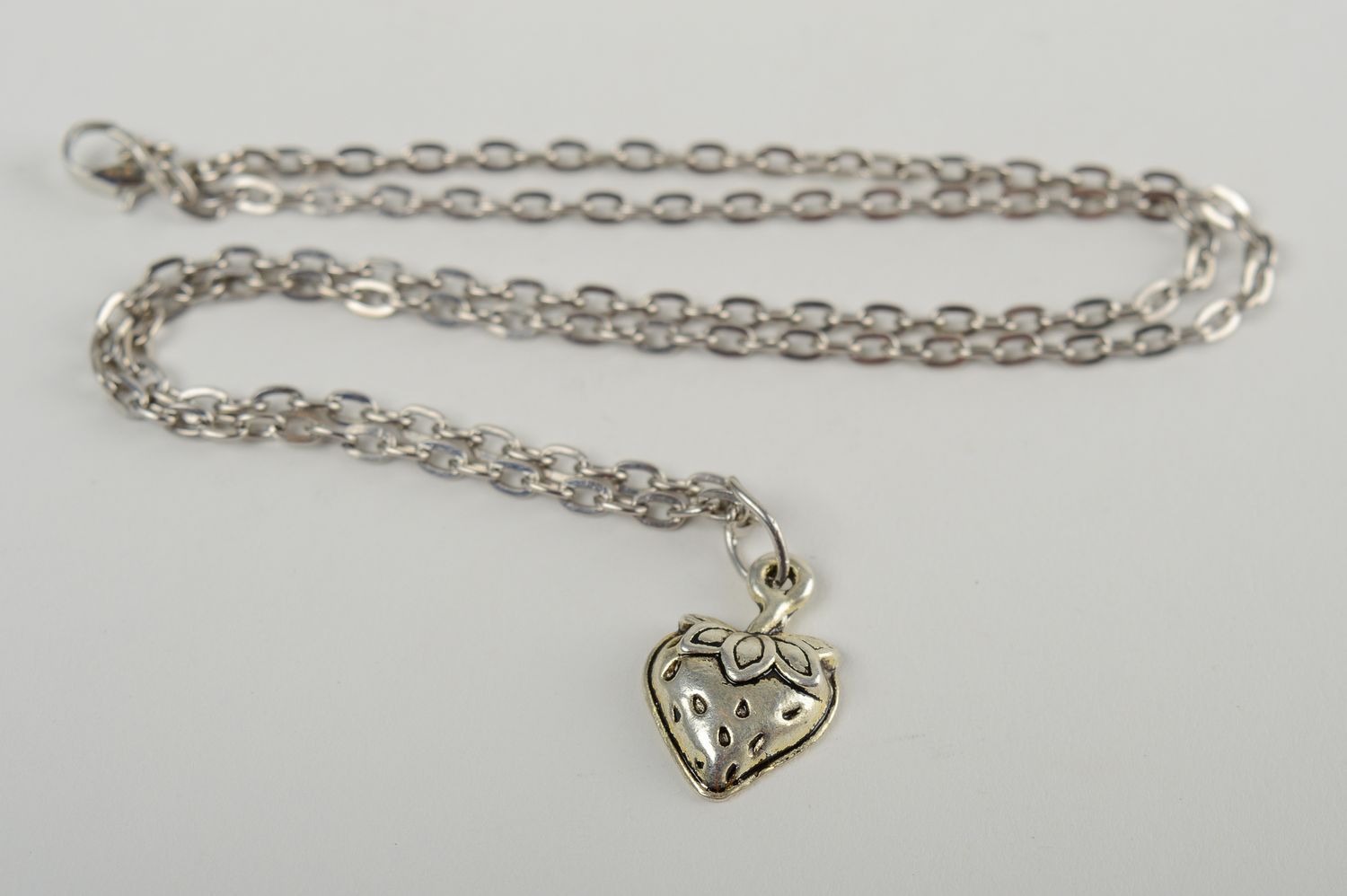 Handmade trendy pendant metal jewelry metal pendant stylish gift for women photo 2