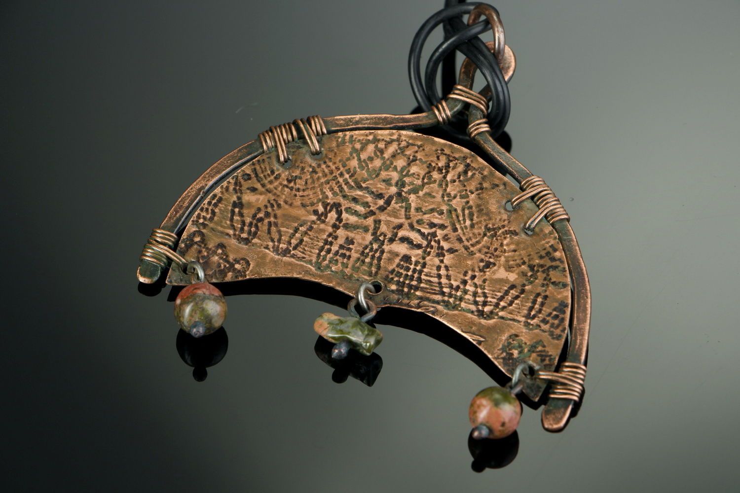 Copper pendant with unakite photo 4