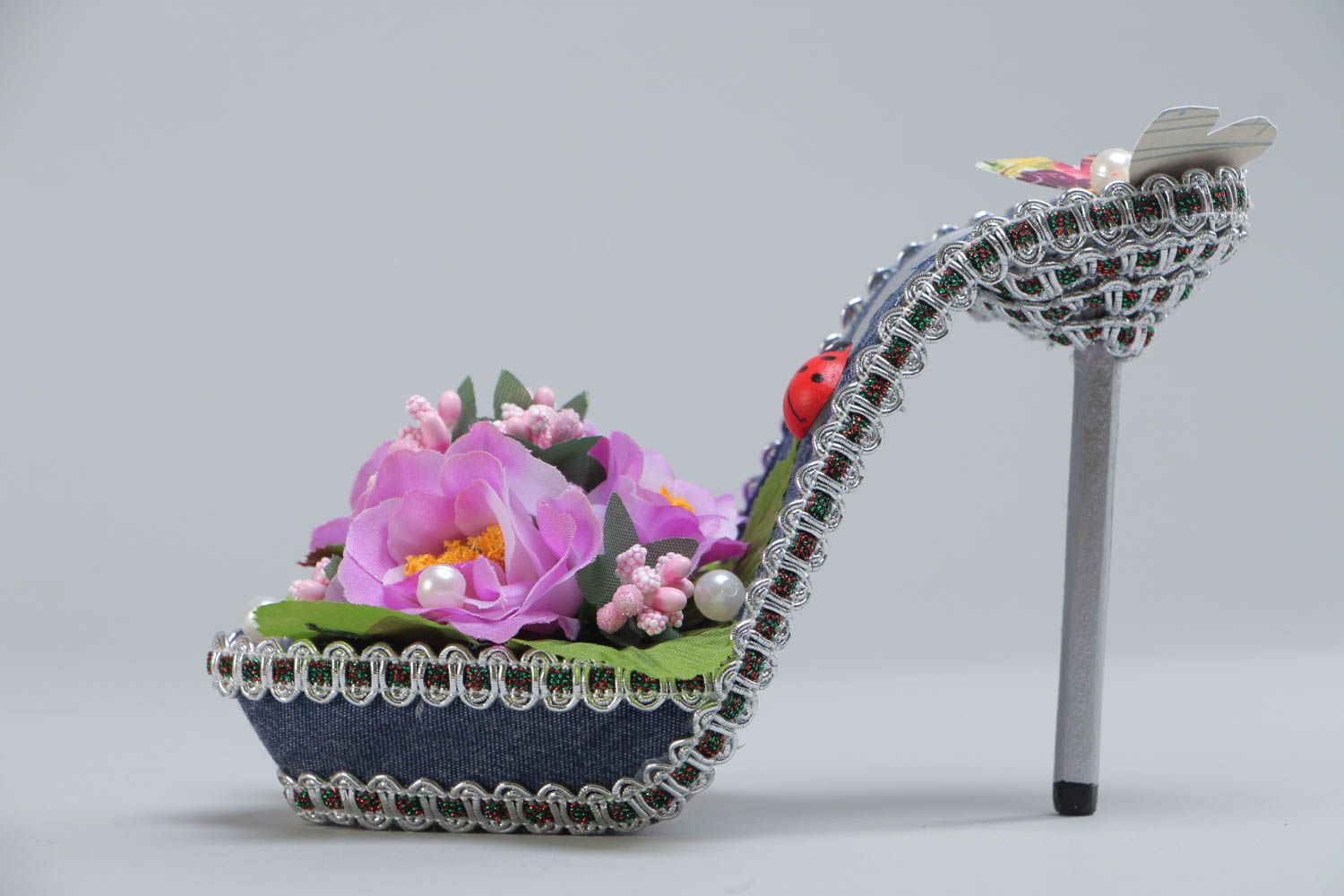 Декоративная туфелька с цветами для украшения дома топиарий цветная хэнд мейд фото 2
