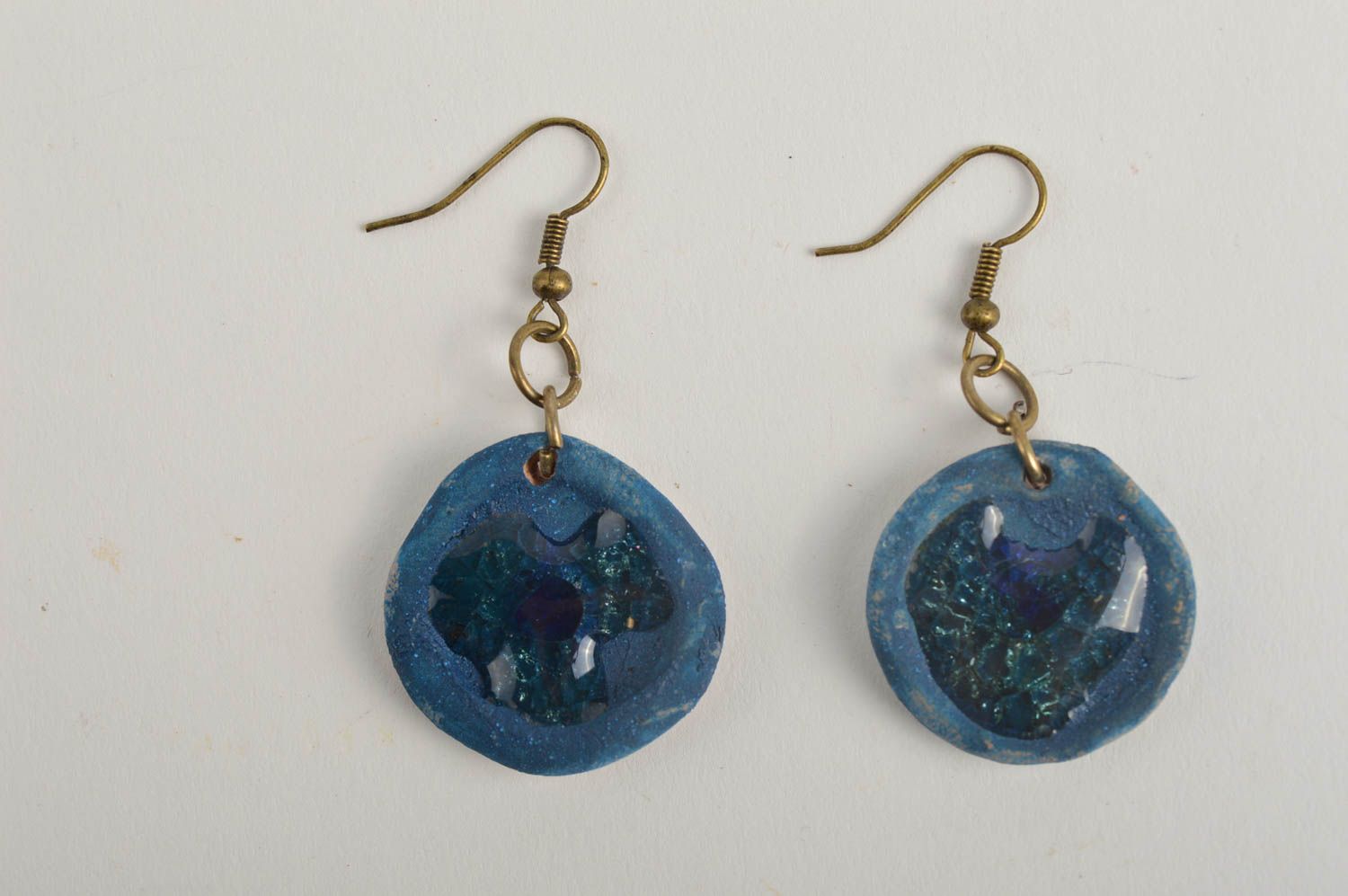 Boucles d'oreilles bleues Bijou fait main rondes en céramique Accessoire femme photo 3
