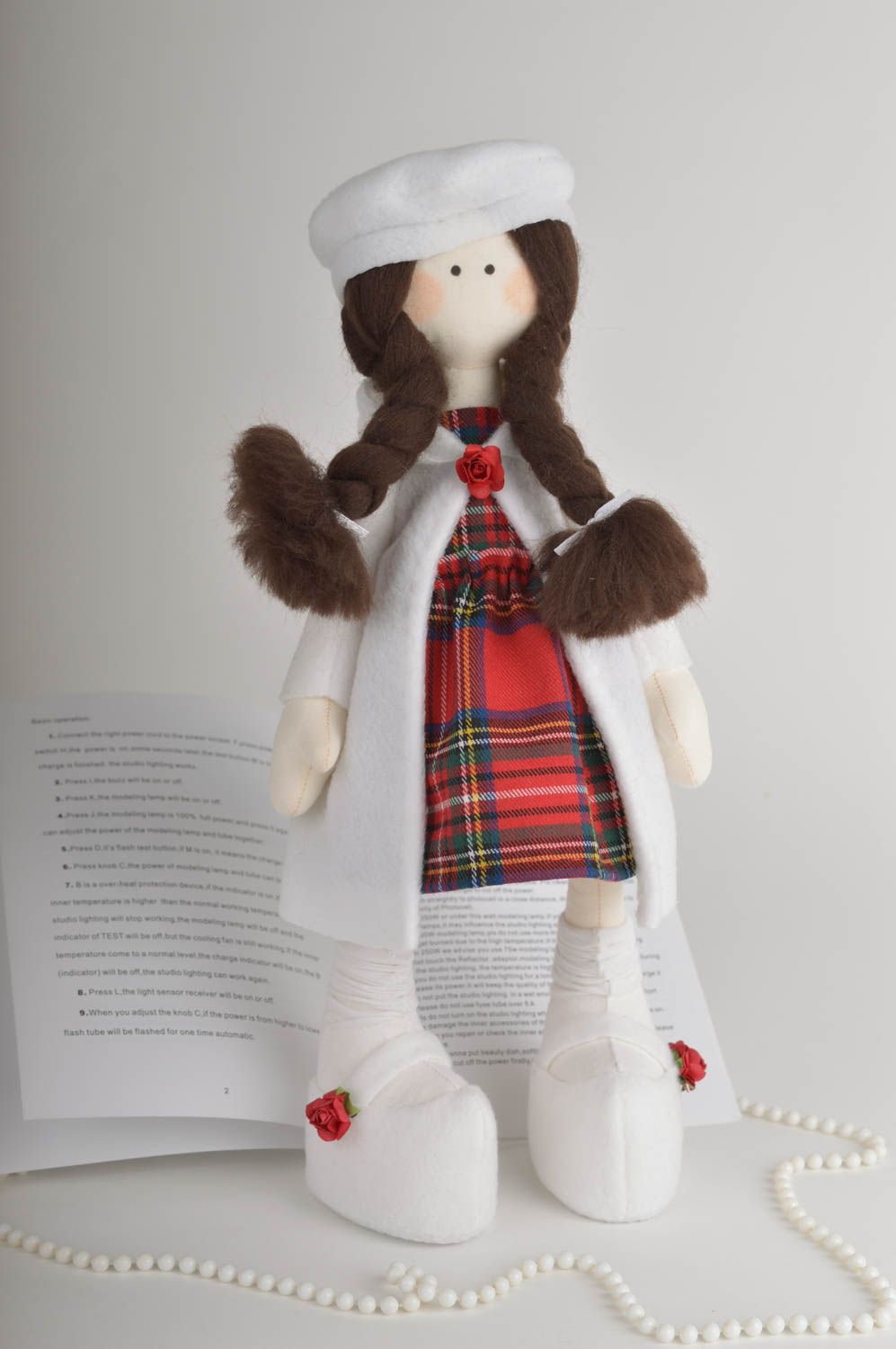 Muñeca hecha a mano de tela peluche decorativo regalo original para niña  foto 1