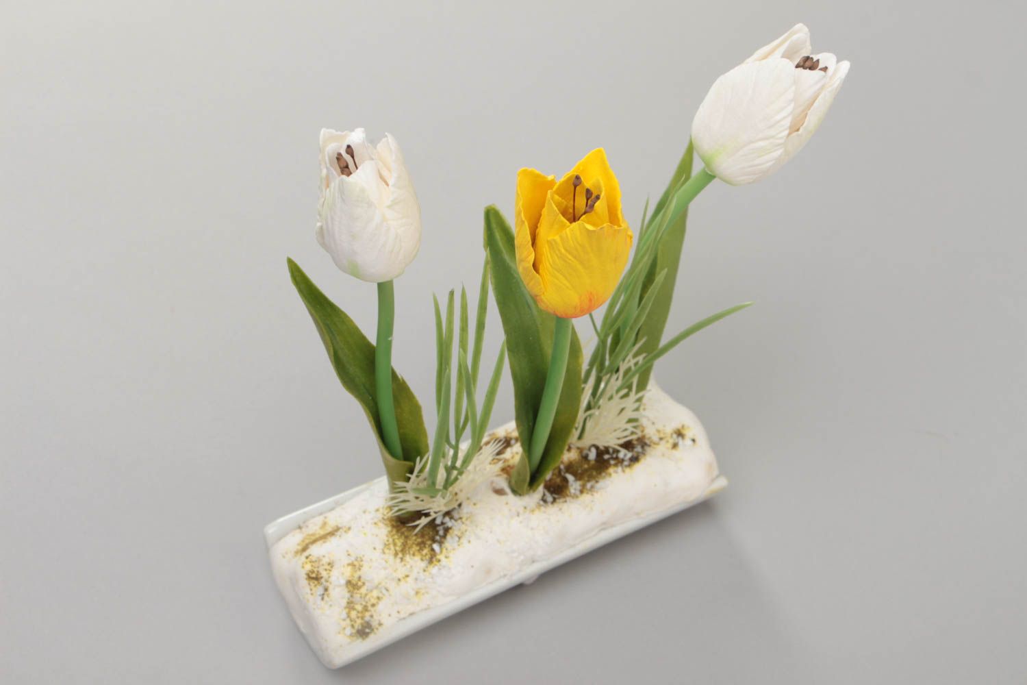 Fleurs artificielles tulipes faites main jaune et blanches 3 pièces sur support photo 4