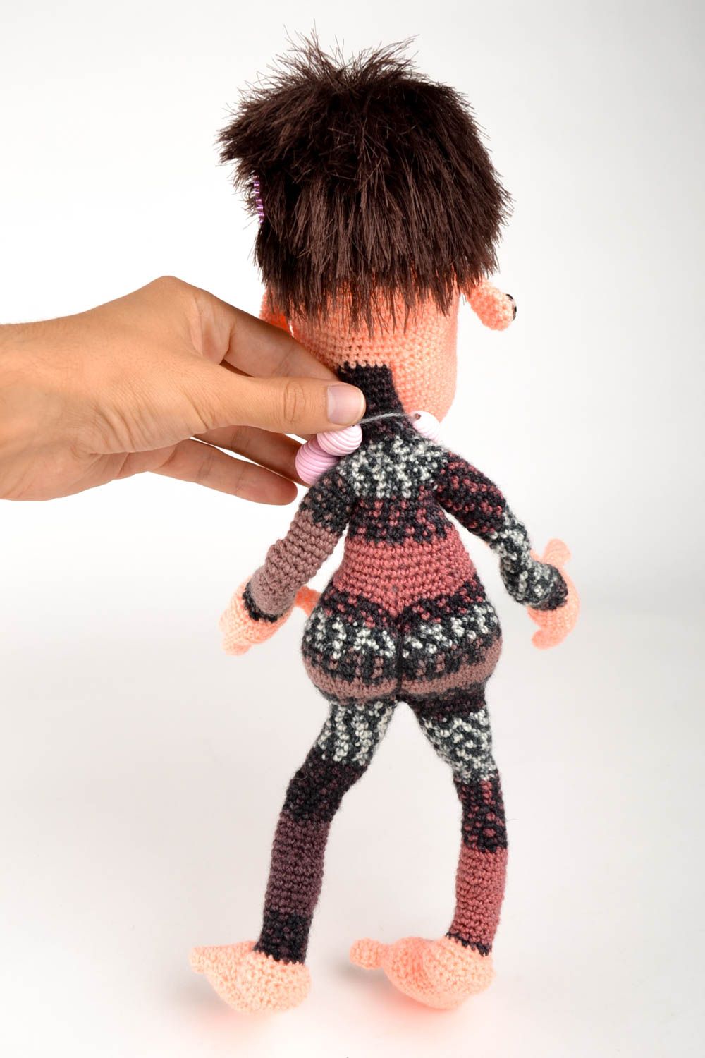 Jouet tricoté Peluche faite main en fils de demi-laine Cadeau enfant Singe photo 3
