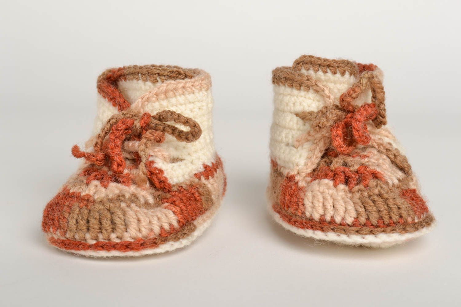 Вязаные пинетки для малышей хэнд мэйд пинетки туфельки теплые пинетки осенние фото 2