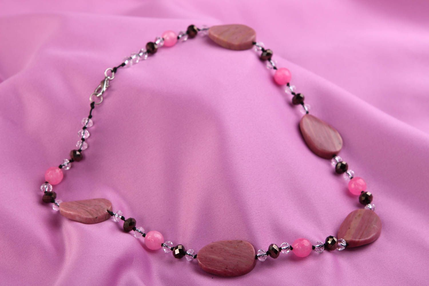 Collier pierres naturelles Bijou fait main agate rhodonite rose Accessoire femme photo 1