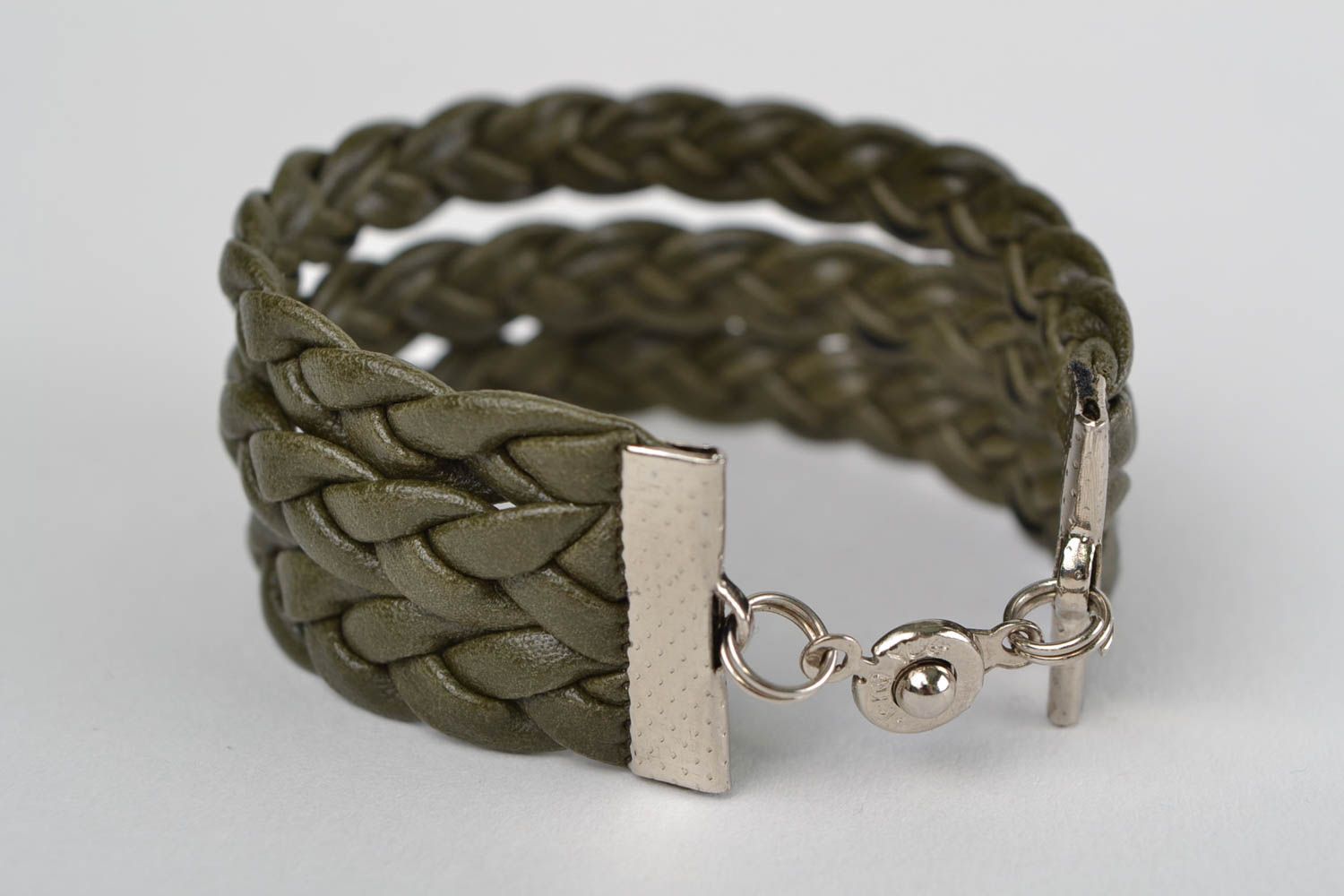 Geflochtenes stilvolles handmade Armband aus Leder Designer Accessoire  foto 4