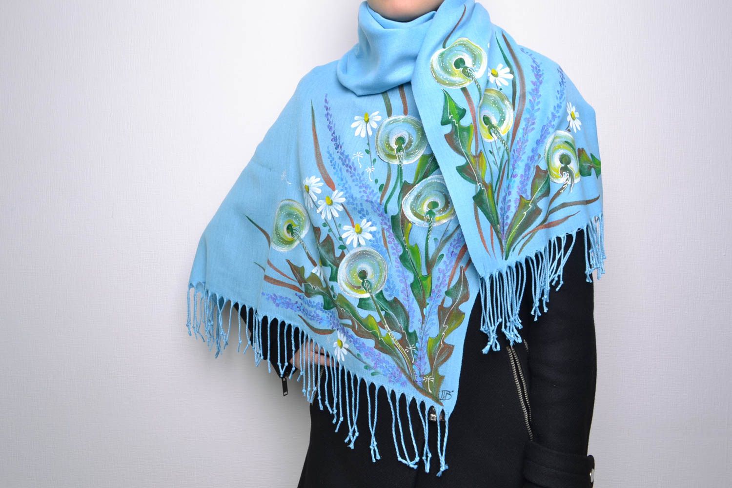 Warm cashmere scarf with painting Dandelions photo 1