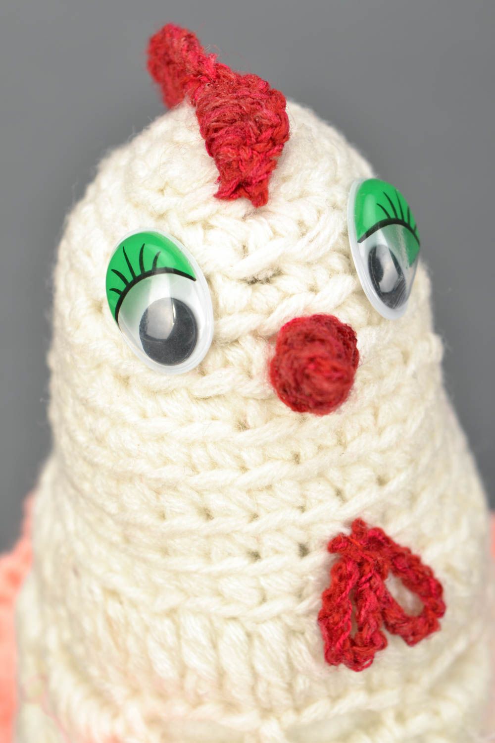 Crochet Easter hen for decoration photo 3