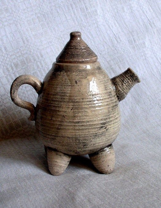 Handmade glazed ceramic teapot 0.5 l photo 2