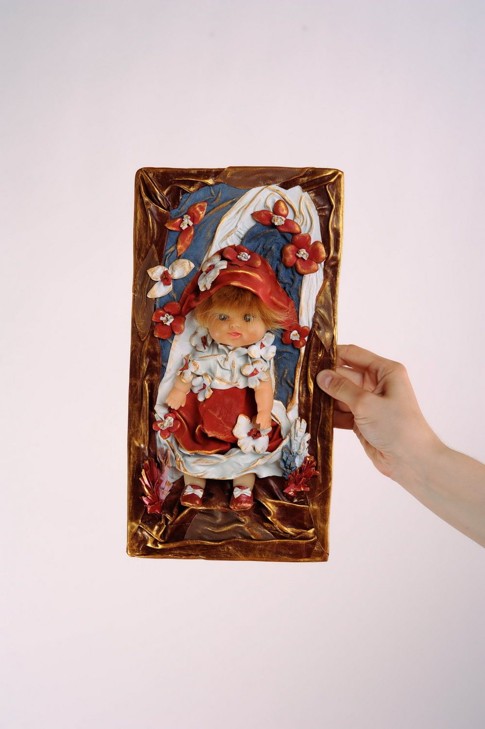 Панно ручной работы Кукла Маша фото 1