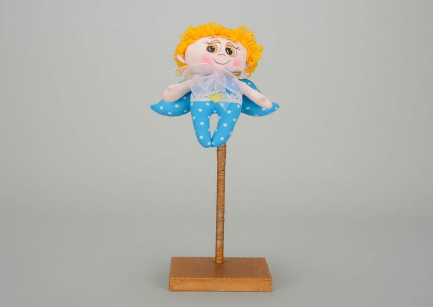 Игрушка мягкая кукла Ангелок в костюме фото 4