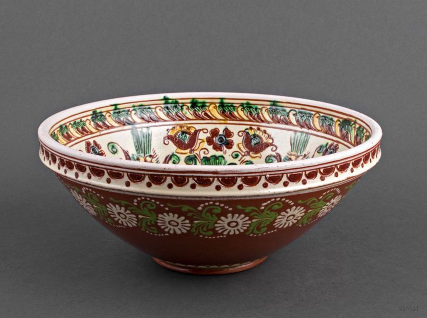 Decorative clay bowl photo 1