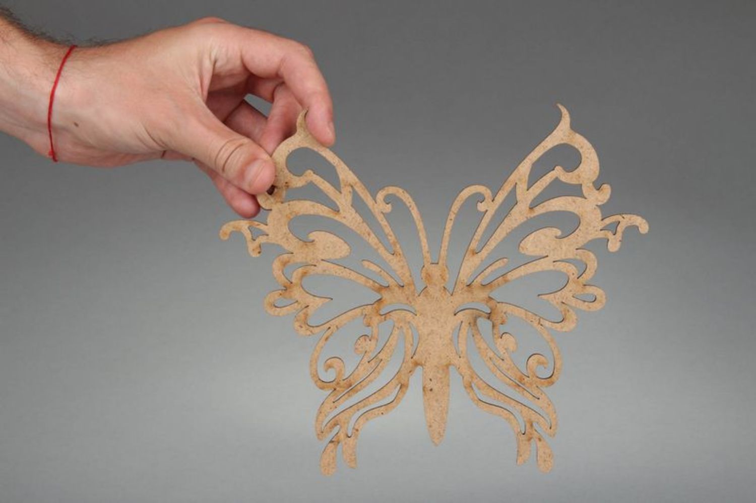 Werkstück für Schaffen aus Holzplatte Schmetterling foto 3