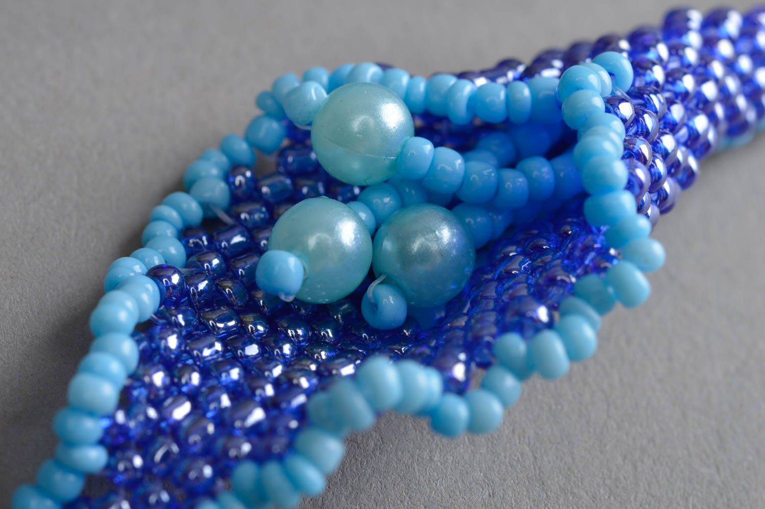Boucles d'oreilles en perles de rocailles fleurs bleues faites main longues photo 5