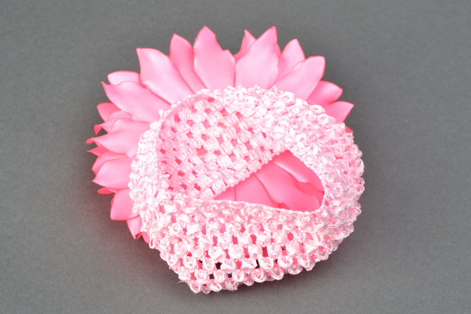 Bright children's headband with satin flower photo 4