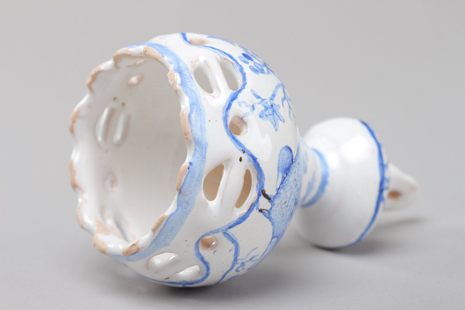 Handgemachtes dekoratives emailliertes bemaltes Glöckchen aus Keramik für Dekoration foto 3