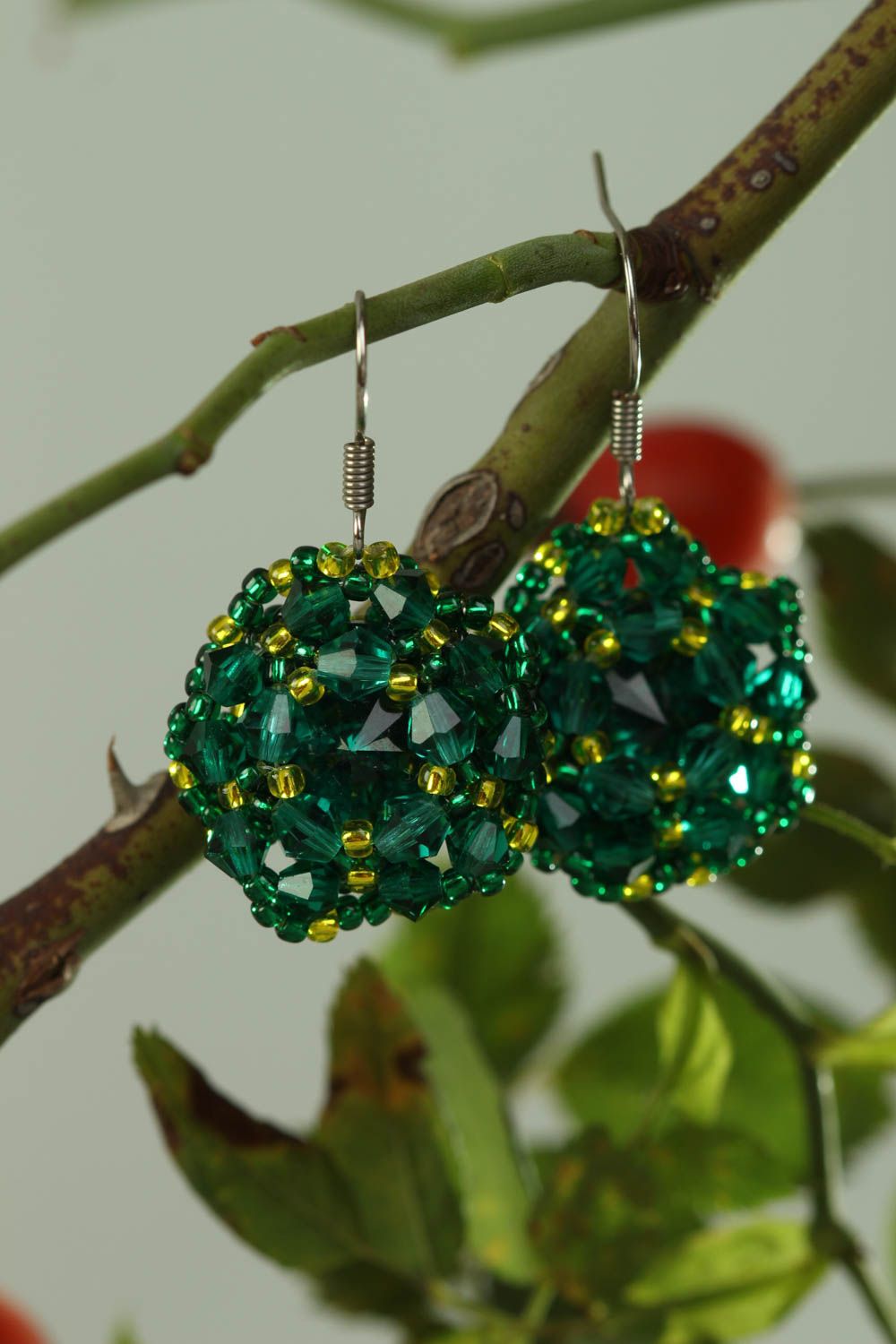 Handmade seed beads earrings green earrings evening accessories stylish jewelry photo 1