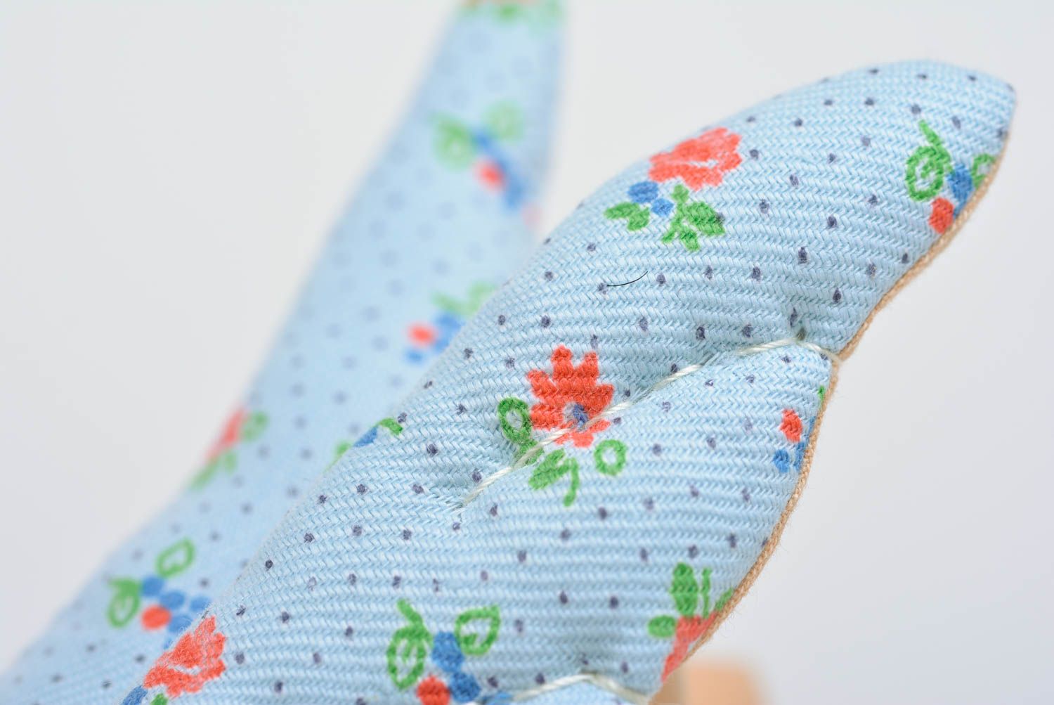 Oiseau à suspendre en tissu de coton fait main original bleu avec fleurs photo 5