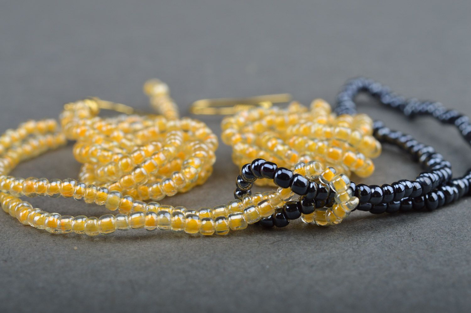 Set of handmade jewelry woven of Czech beads dangle earrings and wrist bracelet photo 4