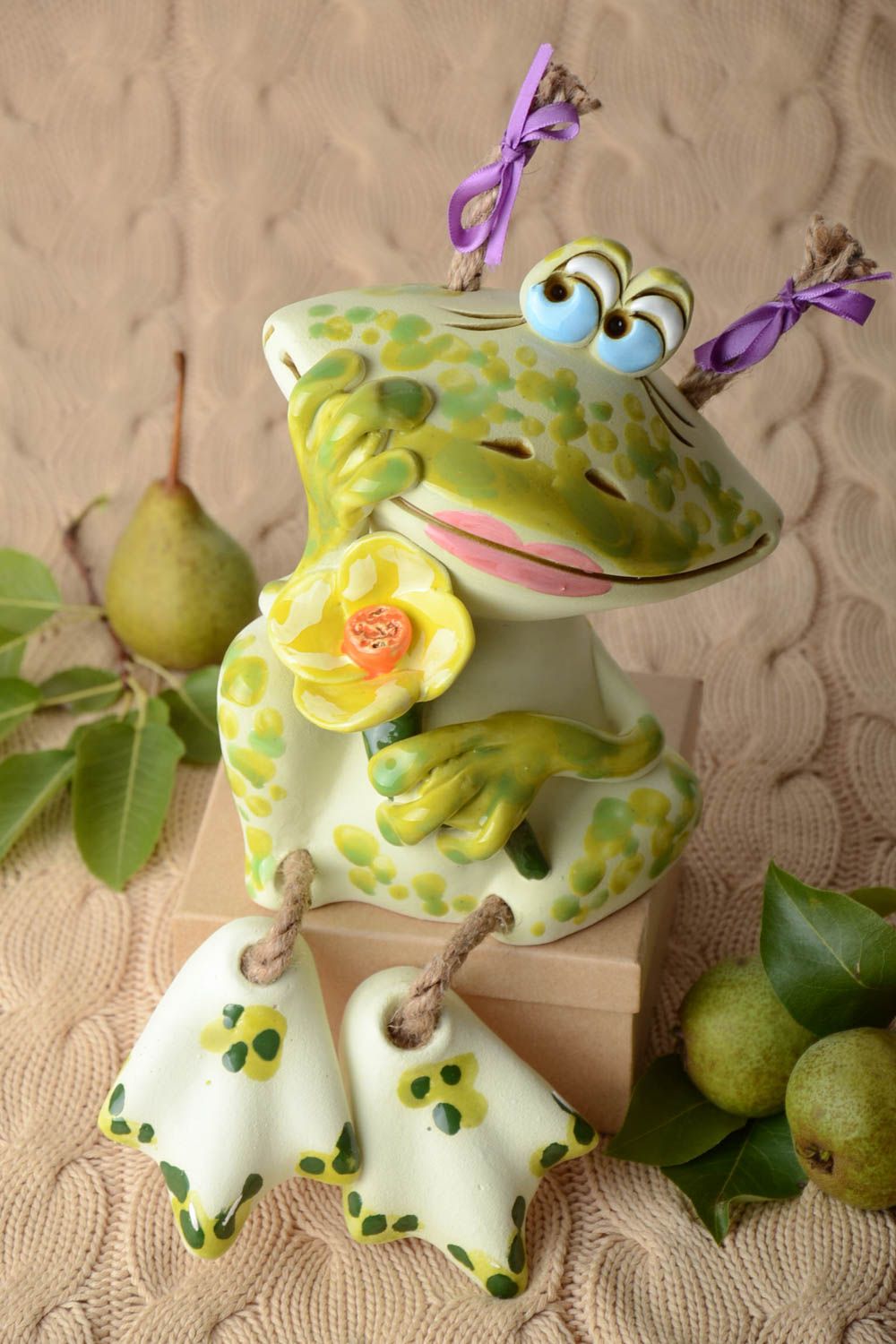 Hucha de cerámica artesanal alcancía decorada elemento decorativo infantil foto 1