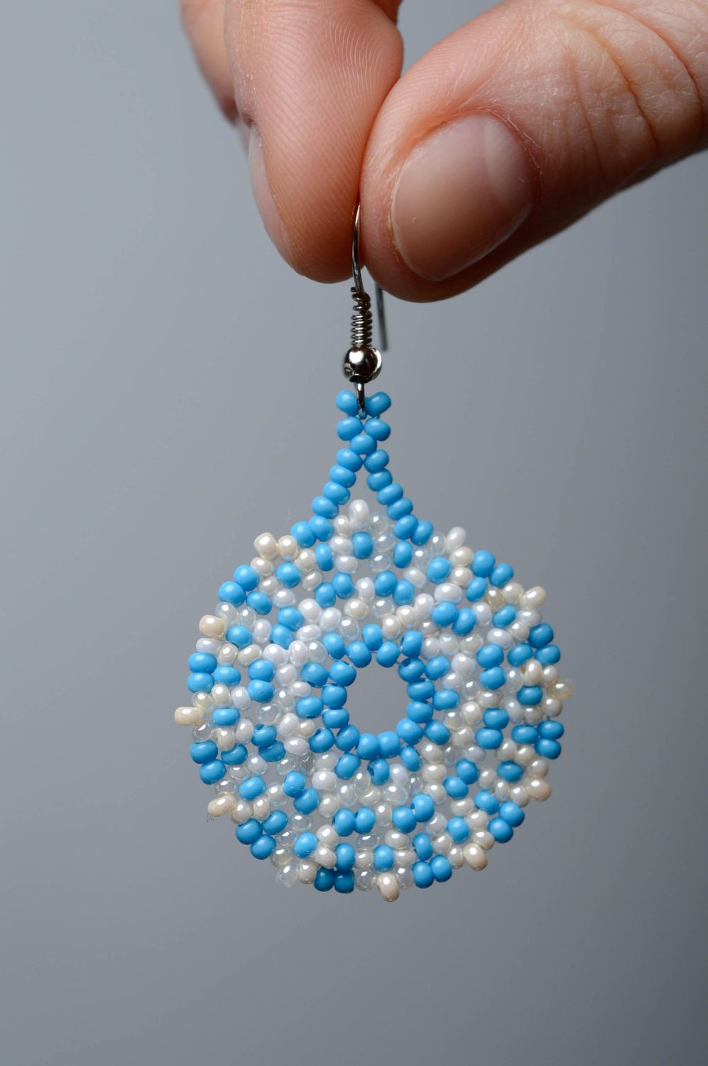 White and blue beaded earrings photo 4