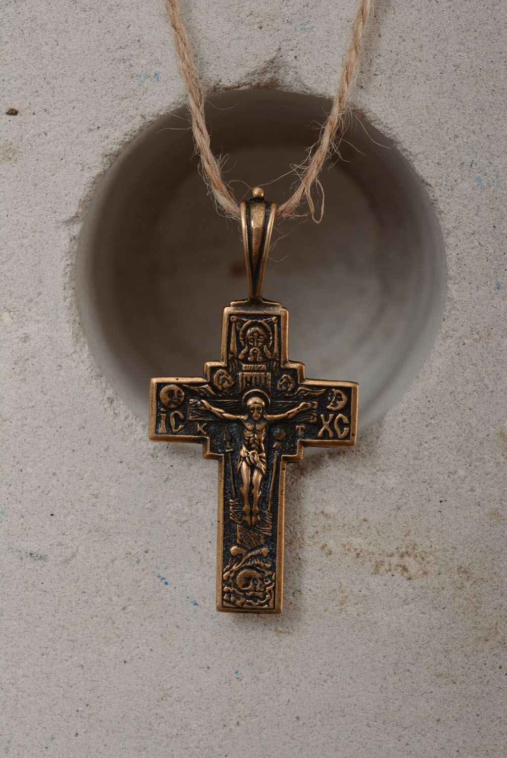 Нательный крест из бронзы  фото 4