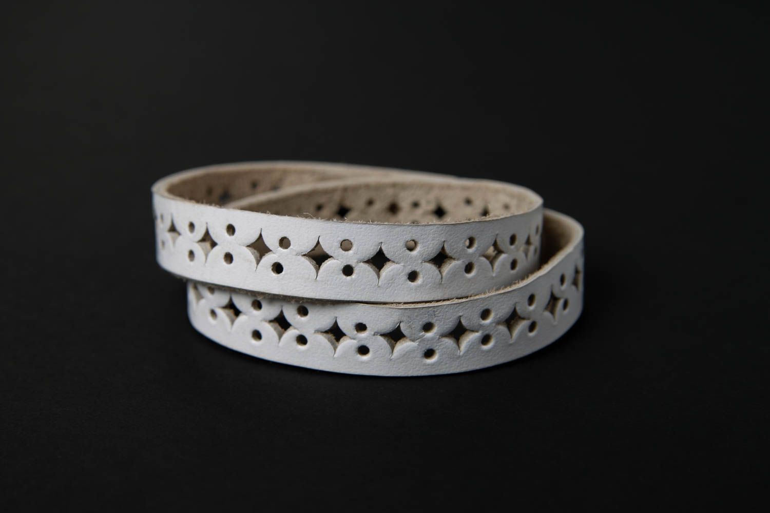 Stylish handmade bracelet leather goods costume jewelry fashion trends photo 3