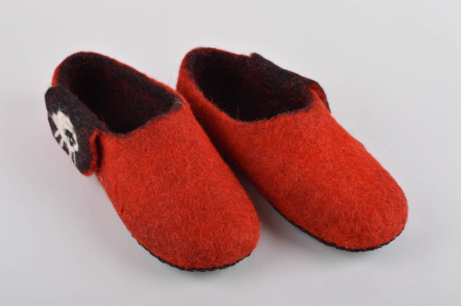 Handmade schöne Hausschuhe gefilzte Pantoffeln Geschenk für Frau originell foto 2