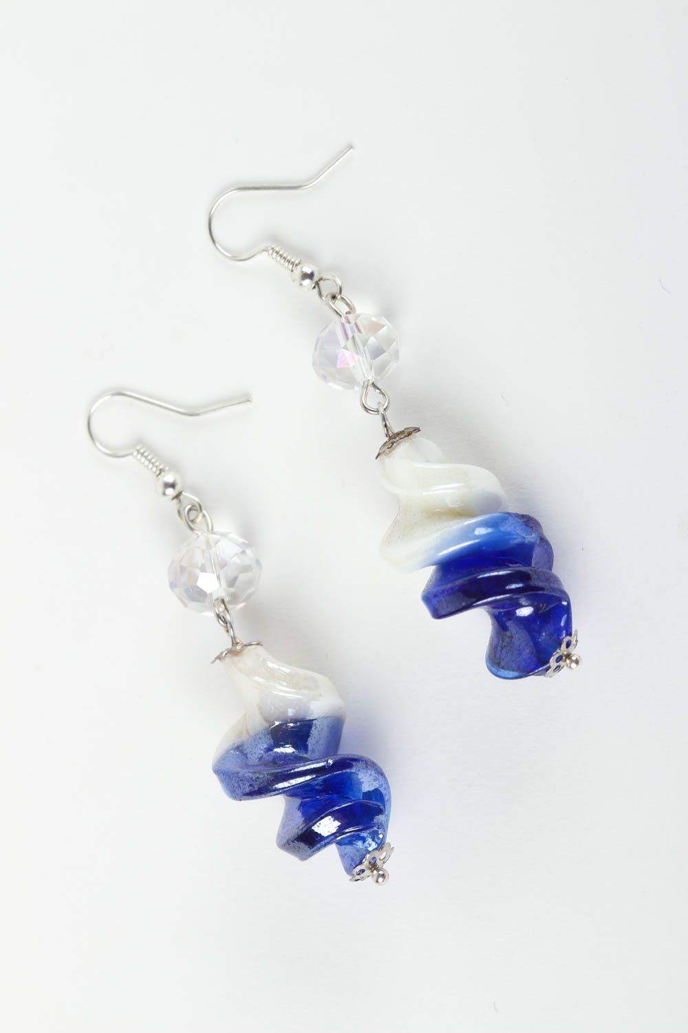 Boucles d'oreilles fait main Bijou fantaisie bleu-blanc Cadeau pour femme photo 2