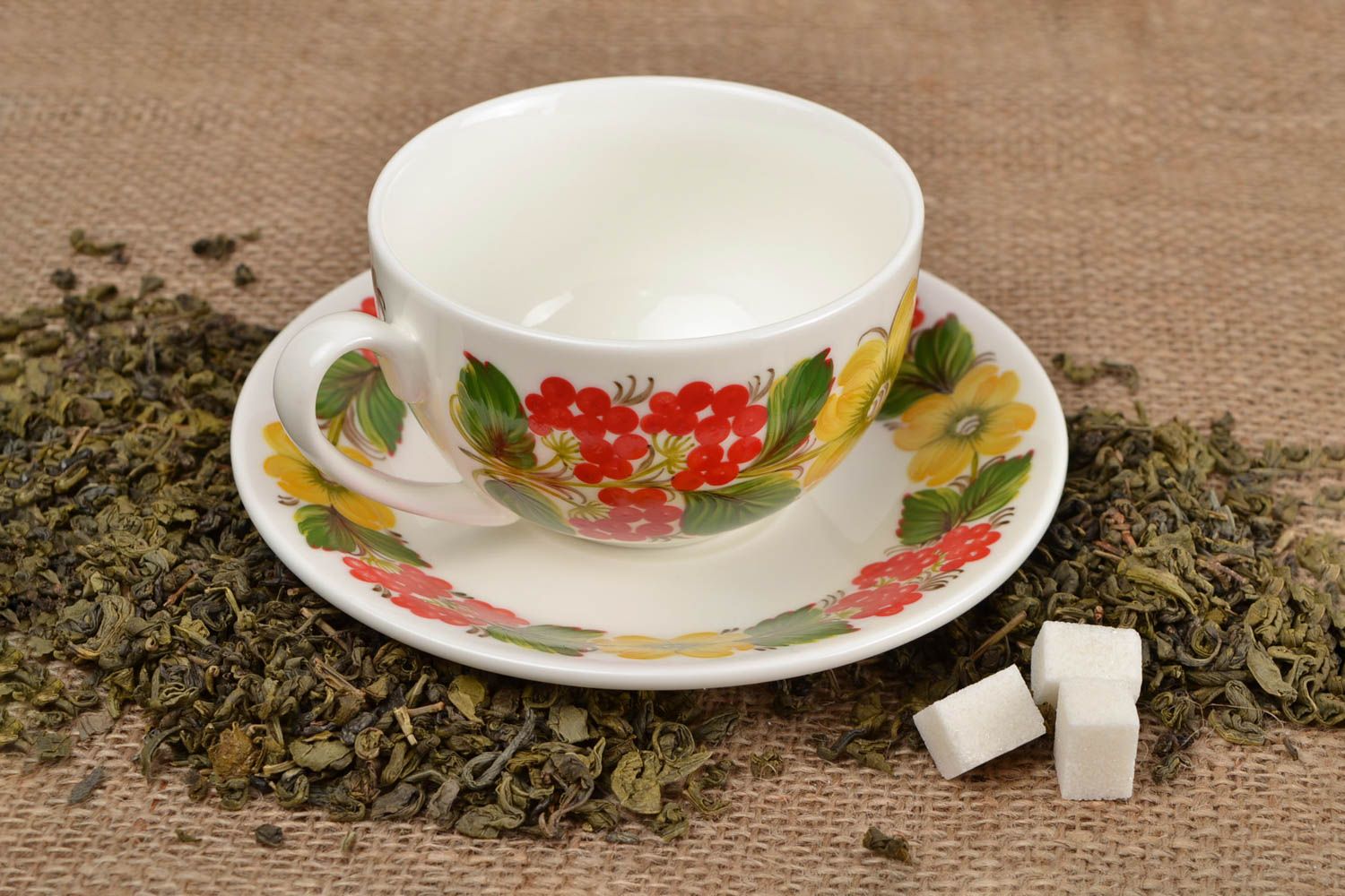 Tasse et soucoupe fait main Tasse à thé Vaisselle design fleurs 25 cl cadeau photo 1