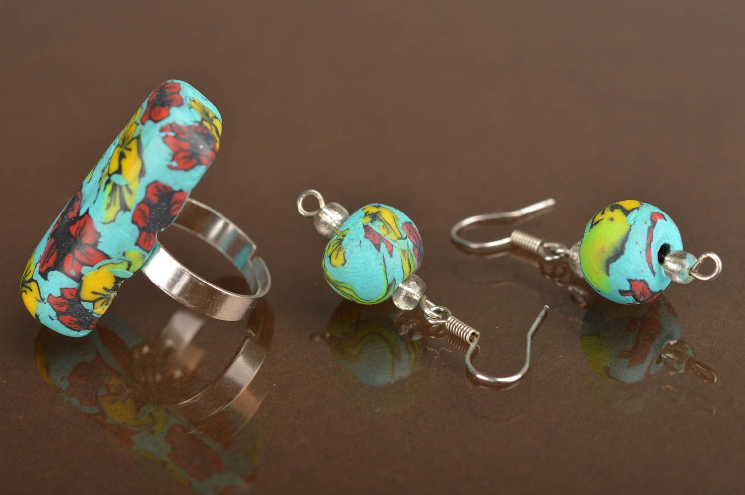 Set of handmade elegant jewelry of polymer clay 2 pieces earrings and ring  photo 3
