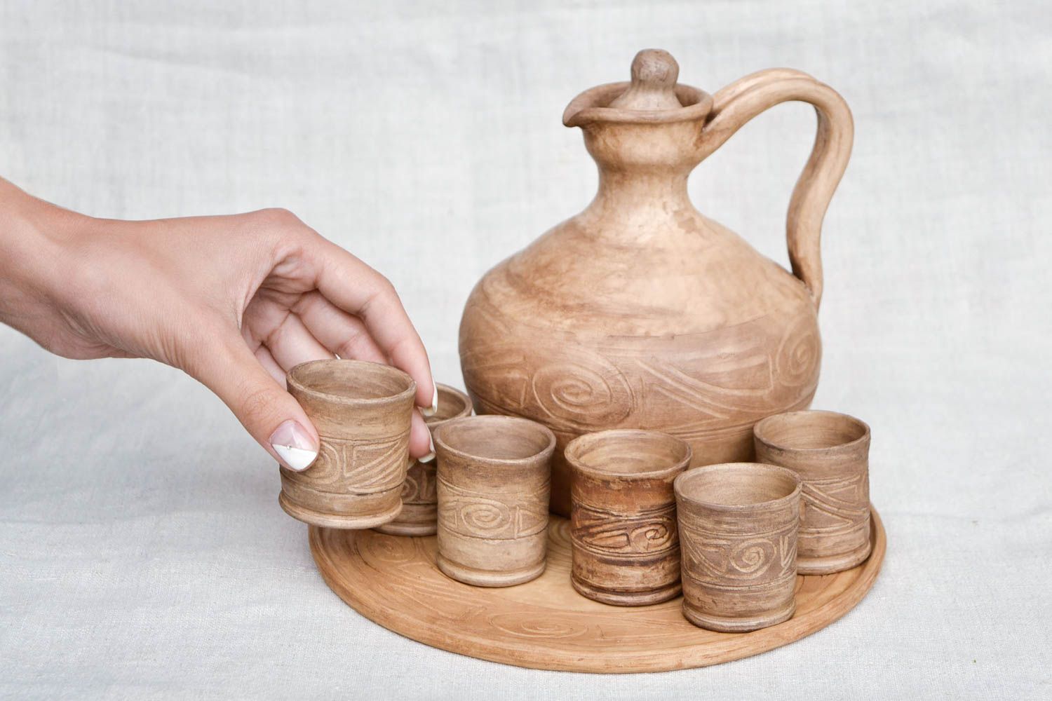 Handgefertigt Keramik Geschirr Set Keramik Krug Tablett rund Keramik Becher foto 2