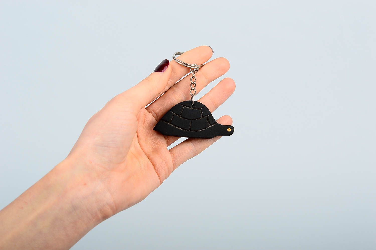 Llavero de madera accesorio para llaves con forma de tortuga regalo original foto 2