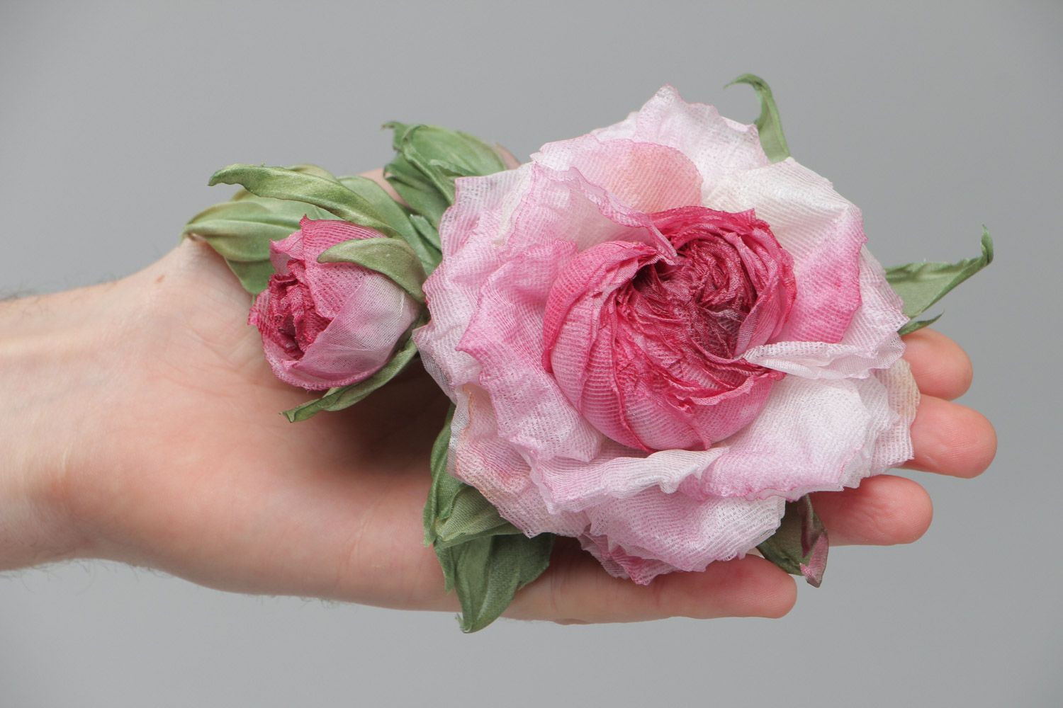 Broche en soie fleur faite main grande rose élégante bijou original pour femme photo 5