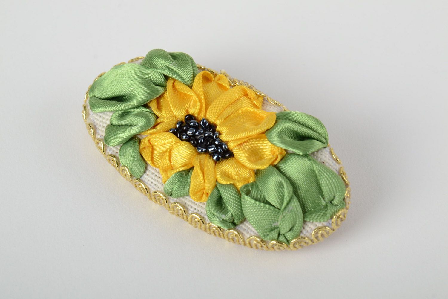Handmade elegant yellow large oval brooch with ribbon embroidery photo 2