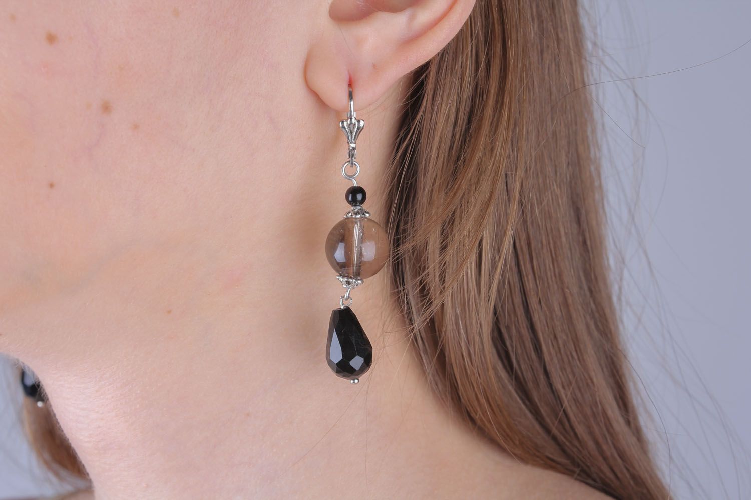 Boucles d'oreilles avec pierres naturelles agate et quartz   photo 3