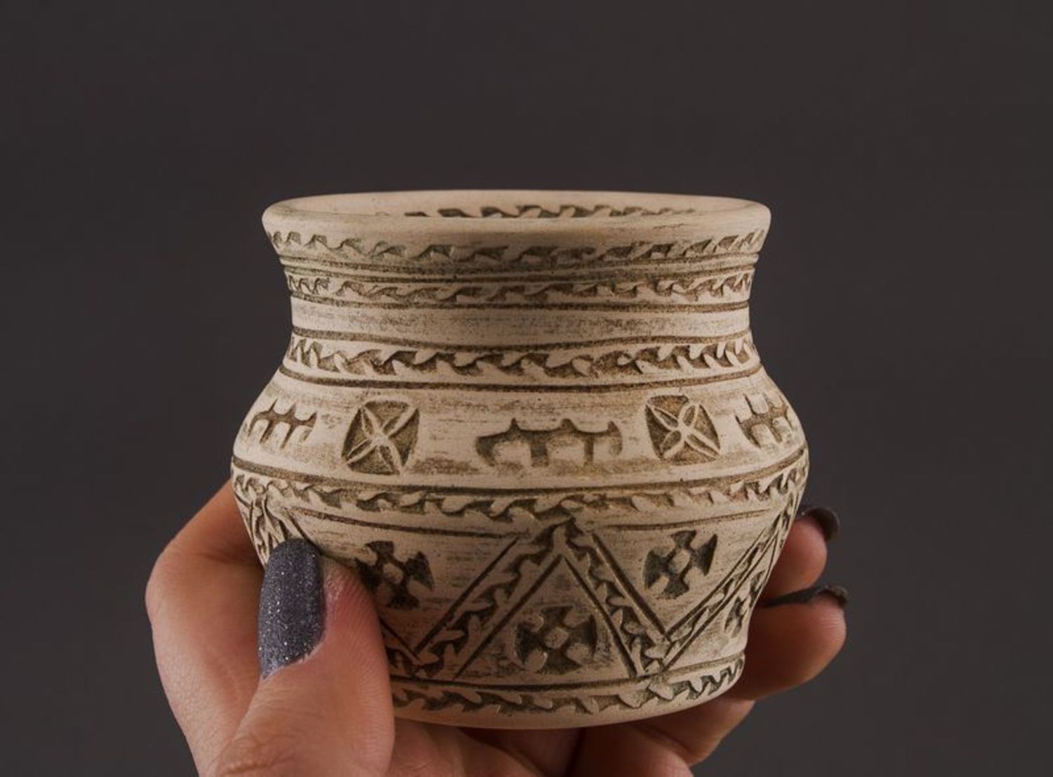 Kleine keramische Vase foto 5