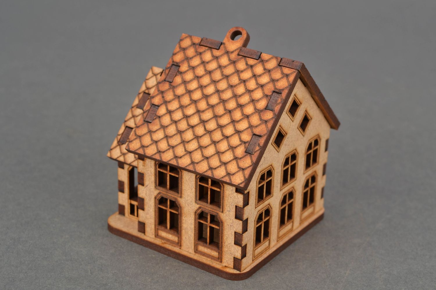 Kleines Haus aus MDF Holz zum Selbstbemalen   foto 4