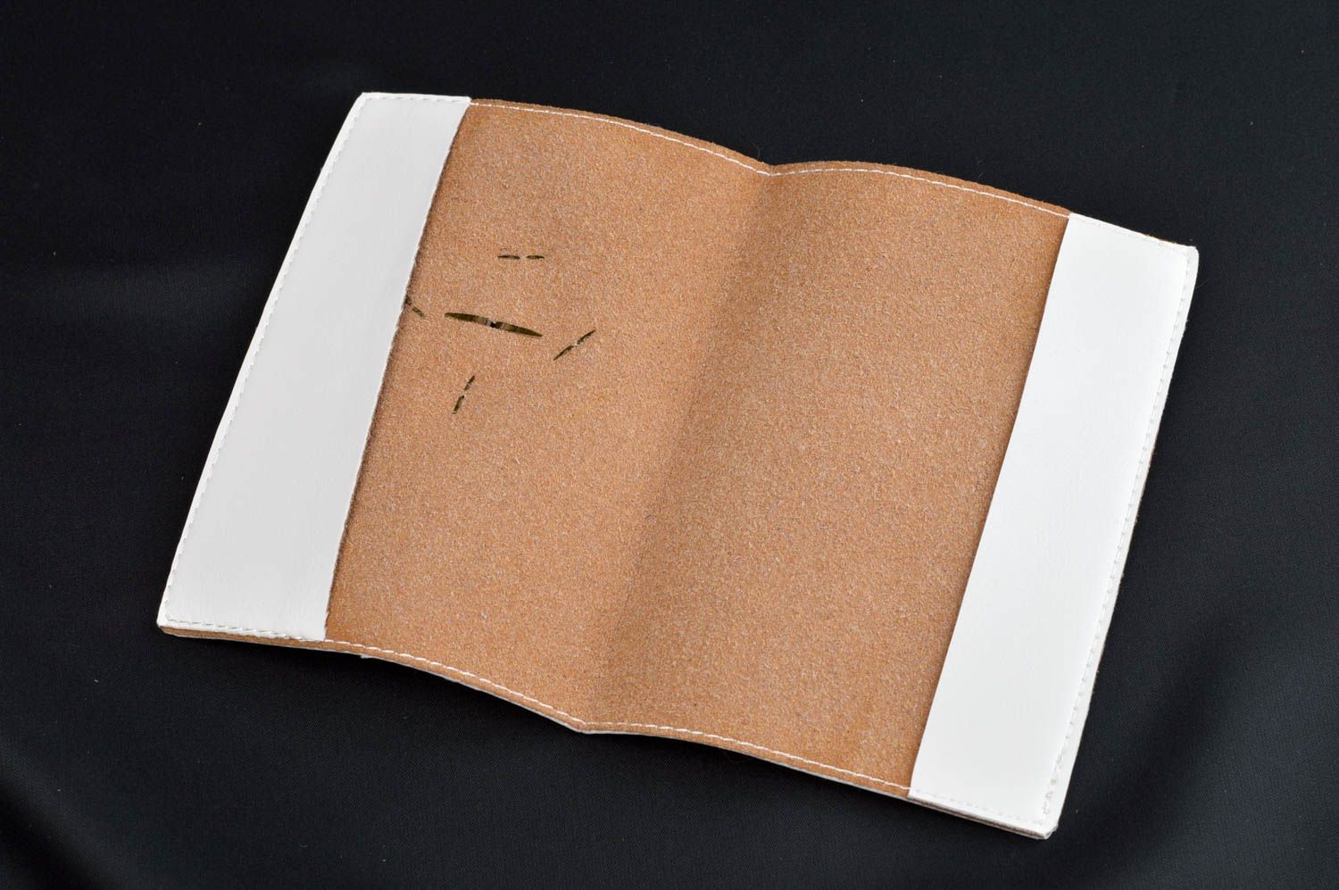 Porte passeport cuir artificiel fait main de style vinatge Cadeau original photo 4