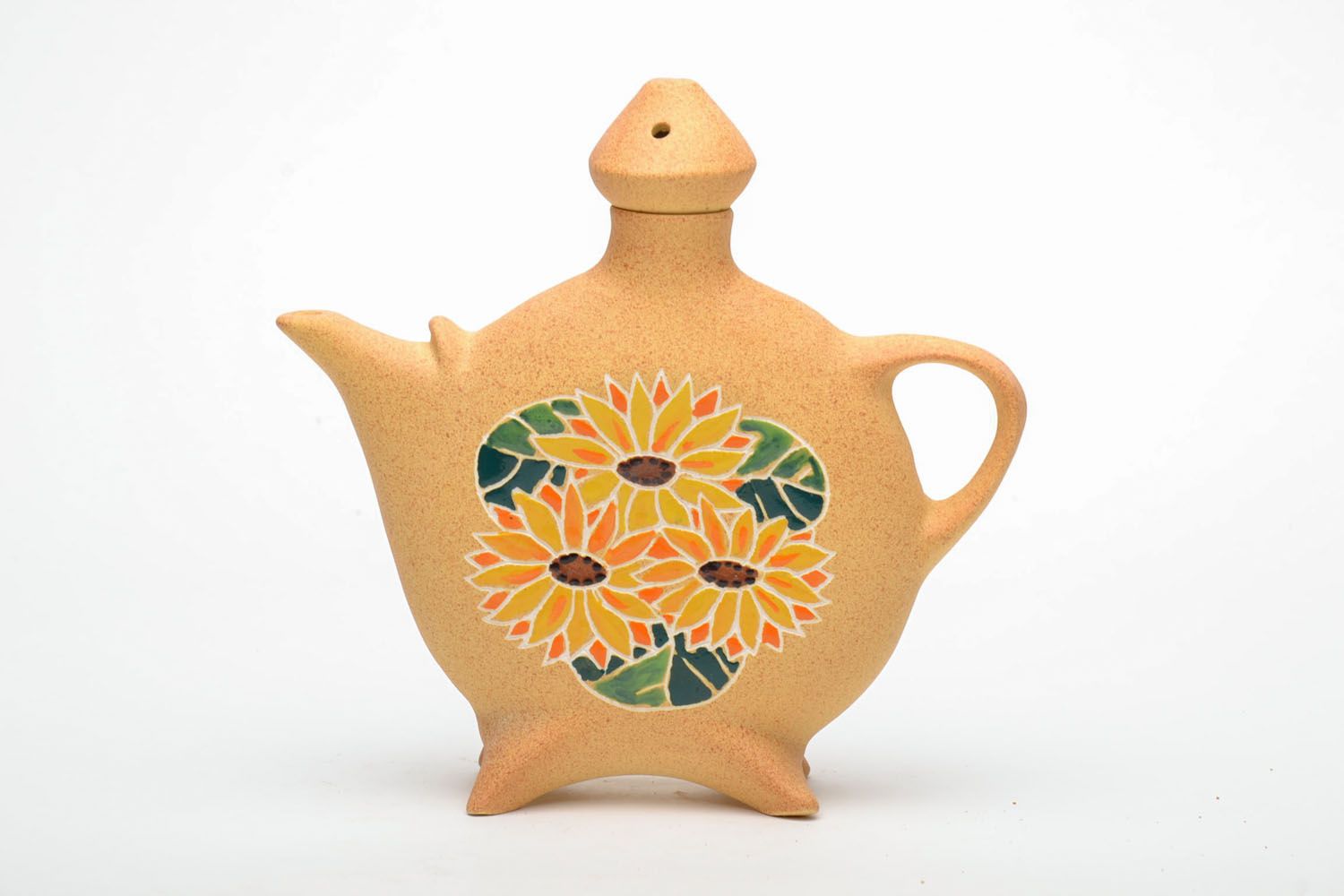 Ceramic teapot with ornaments photo 2