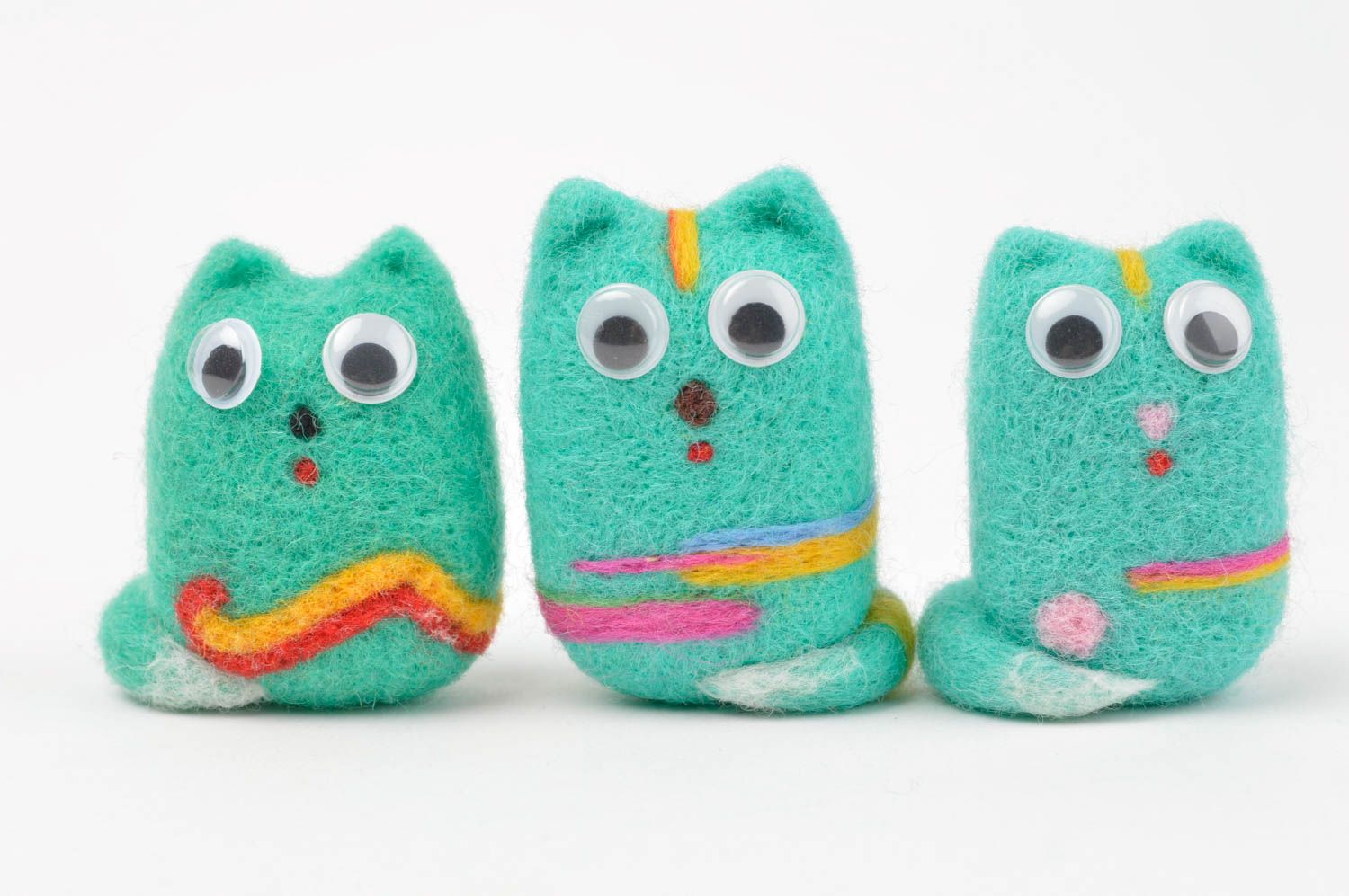 Handmade woolen toys stylish set of textile toys cute designer toys for kids photo 2