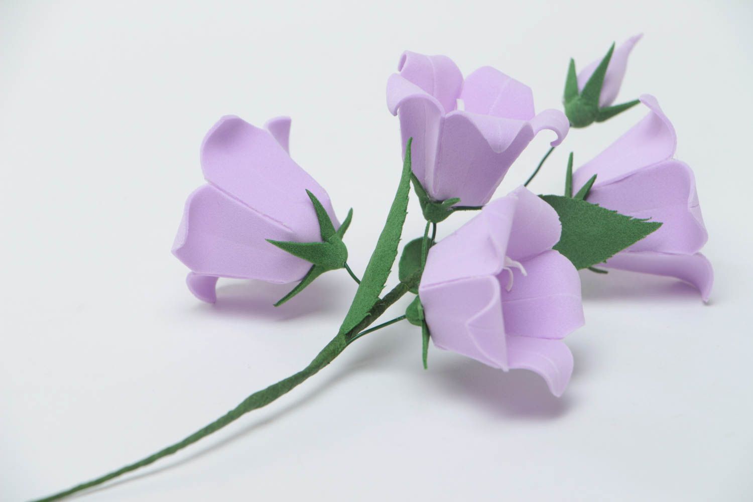 Искусственный цветок из пластичной замши ручной работы сиреневый красивый фото 4